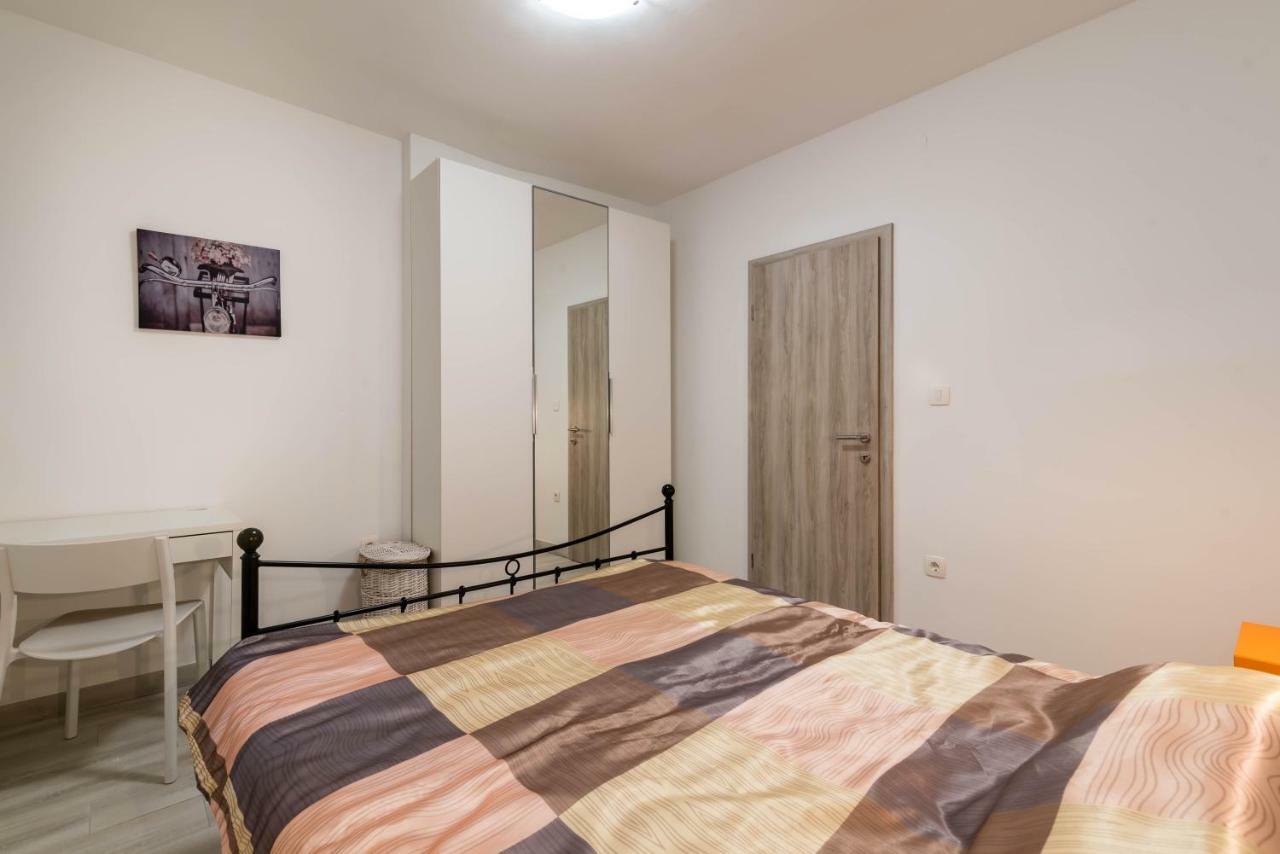 Apartman Paola Apartment Pula Exterior foto