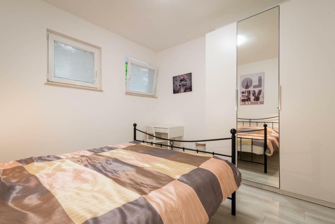 Apartman Paola Apartment Pula Exterior foto